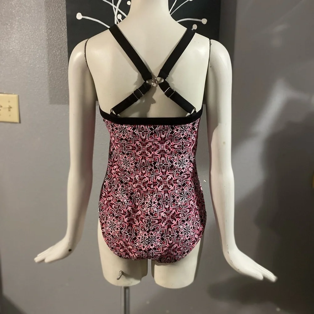 EUC Catalina Women's 1 Piece Suit Sz 2x (18W-20W)